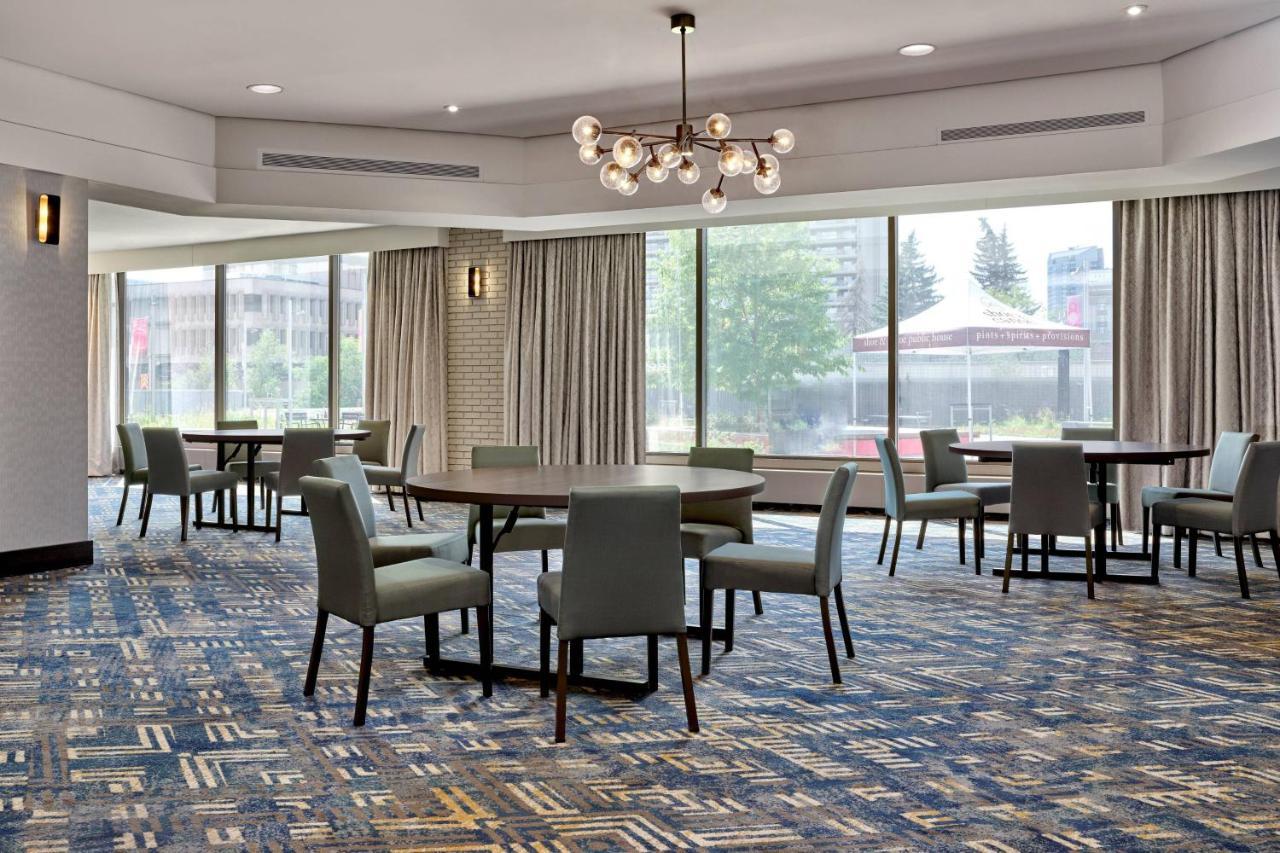 Delta By Marriott Downtown 4*