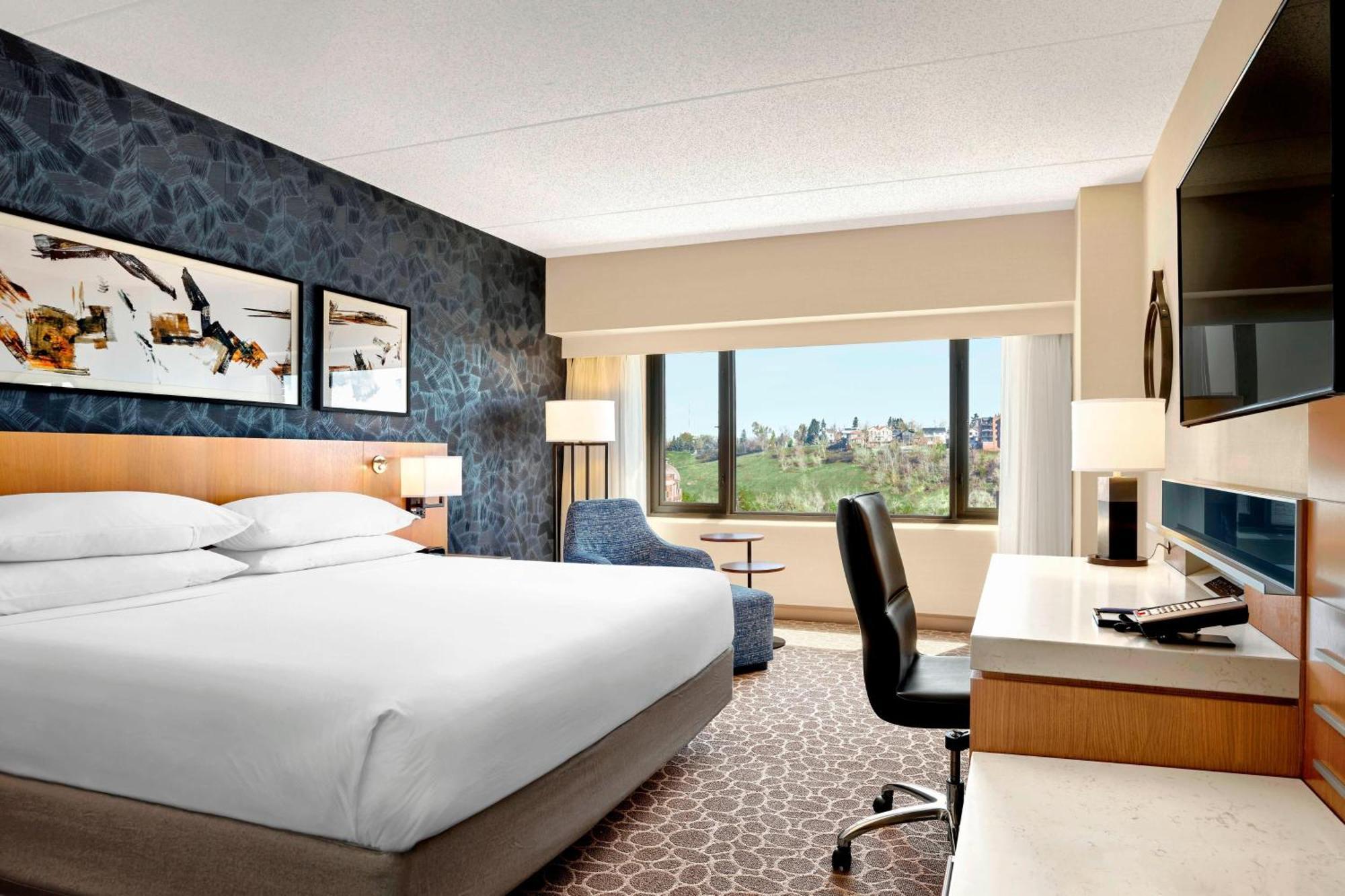 Hotel Delta By Marriott Downtown 4*