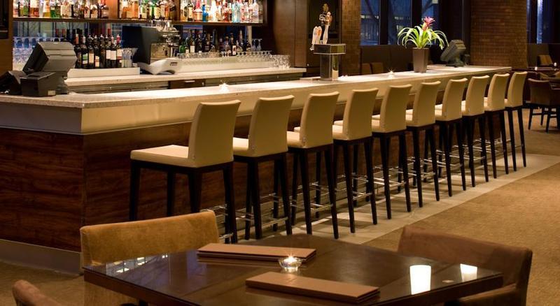 Delta By Marriott Downtown Hotel 4*